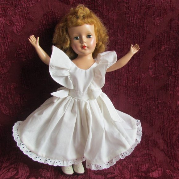 SWEET SUE 15" DOLL, AMERICAN CHARACTER VINTAGE 1950s - 1960s, Marked: A. C., EUC - Picture 6 of 9
